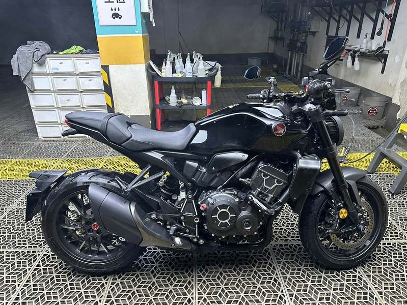 二手本田CB1000R