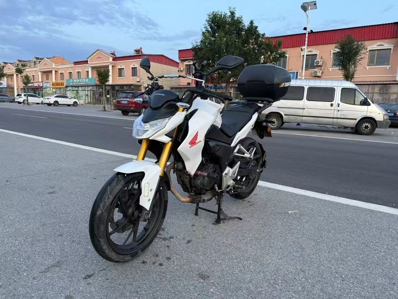 二手新大洲本田CBF190R