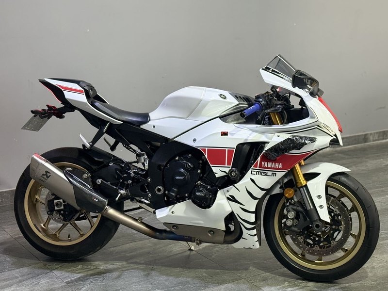 二手雅马哈YZF-R1