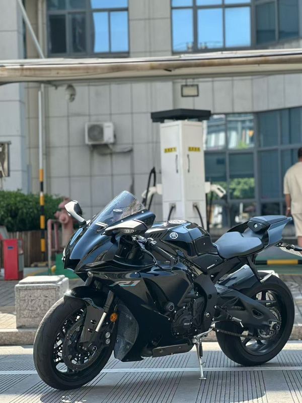 二手雅马哈YZF-R1