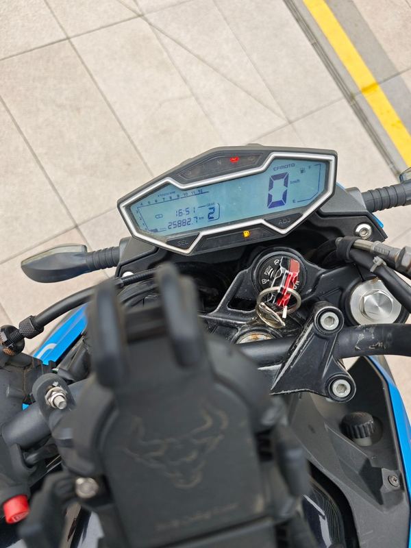 二手春风400NK