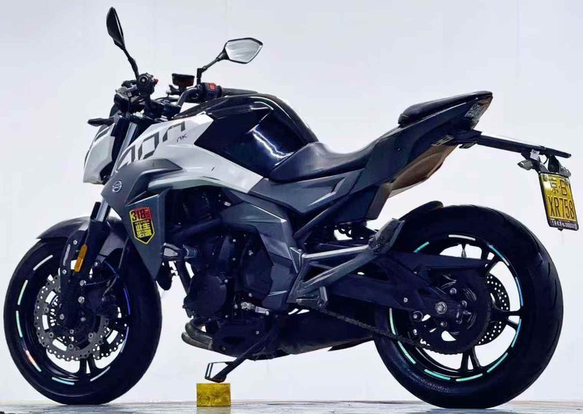 二手春风400NK
