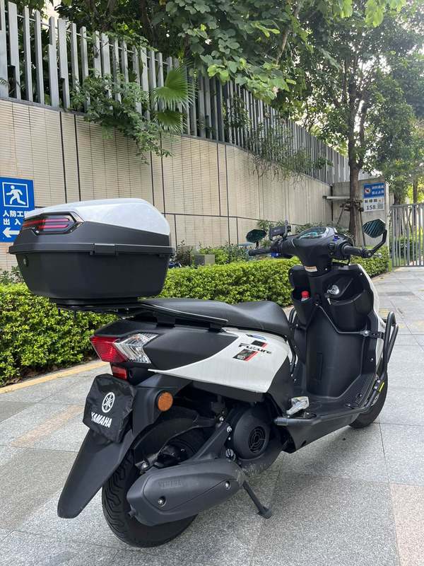 二手建设雅马哈旭鹰125