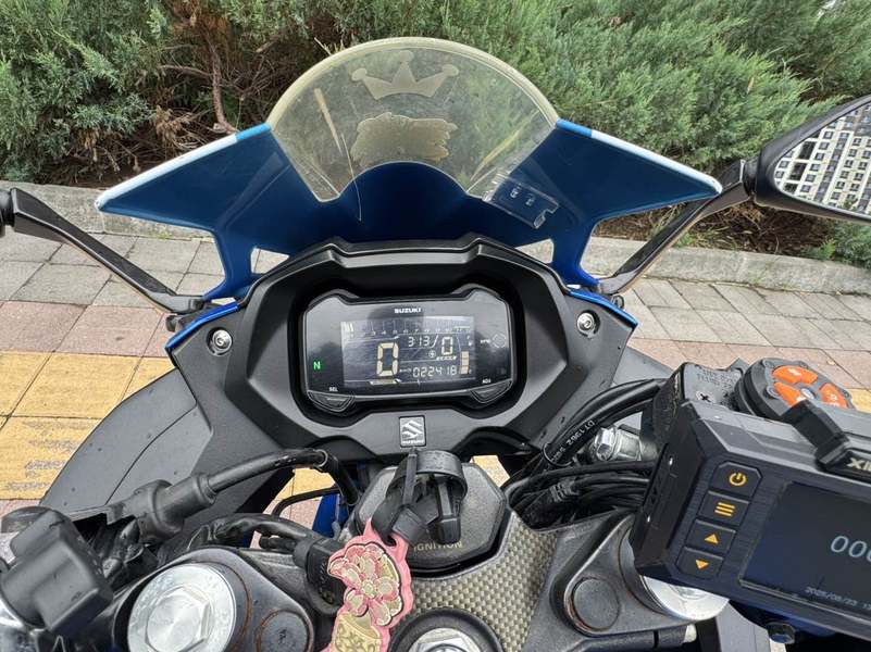 二手豪爵铃木GSX250R