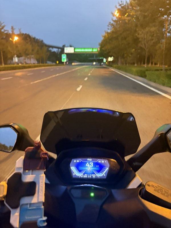 二手台荣开拓者 TR400T