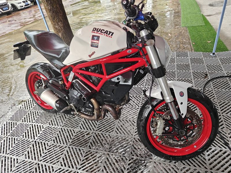 二手杜卡迪Monster 797 Special Edition (India)