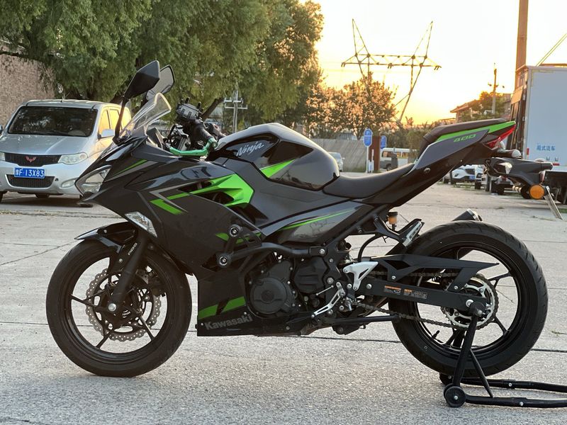 二手川崎Ninja 400
