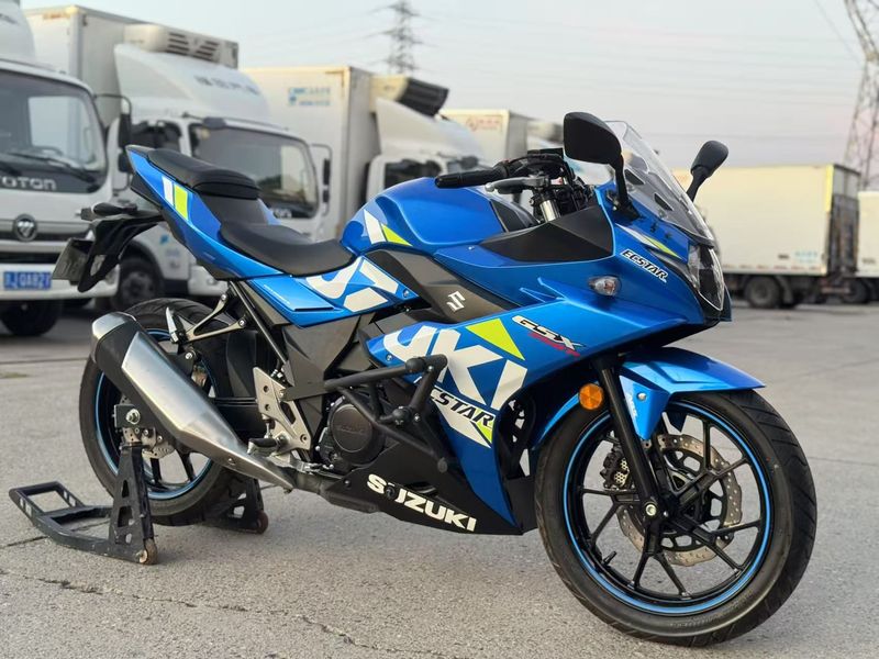 二手豪爵铃木GSX250R