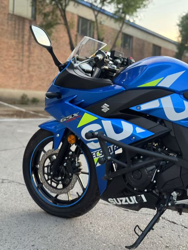 二手豪爵铃木GSX250R
