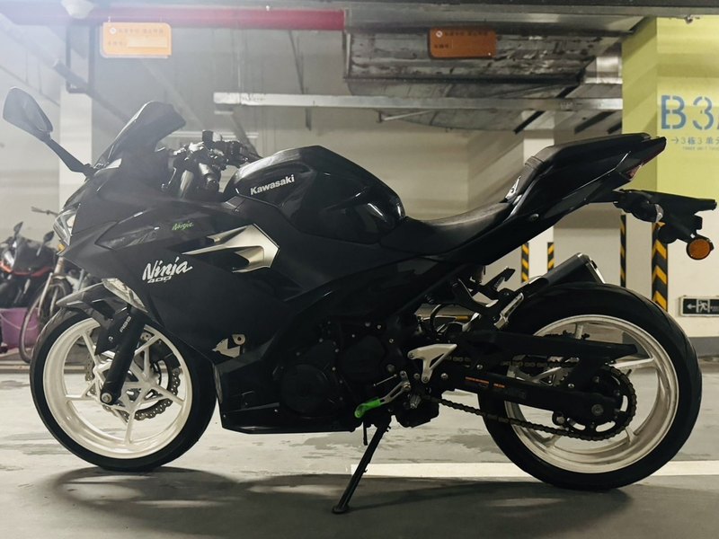 二手川崎Ninja 400