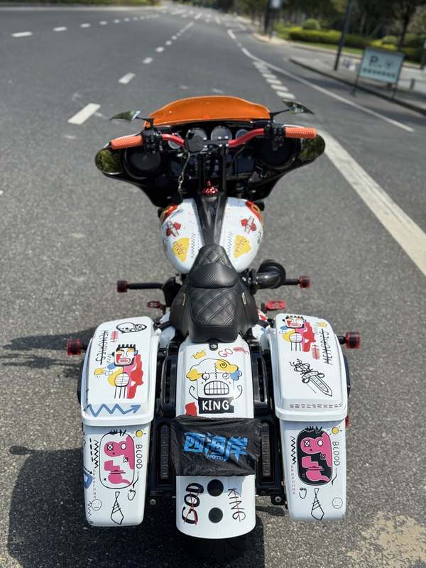 二手哈雷戴维森大道滑翔 Street Glide