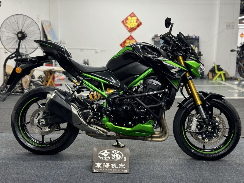 二手川崎Z900