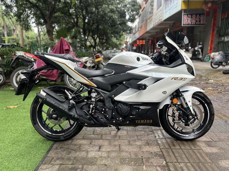 二手雅马哈YZF-R3