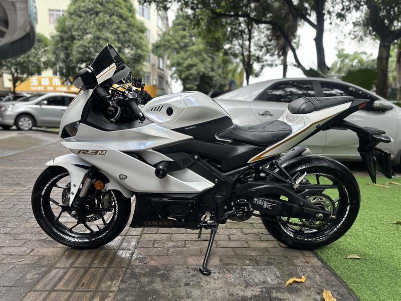 二手雅马哈YZF-R3