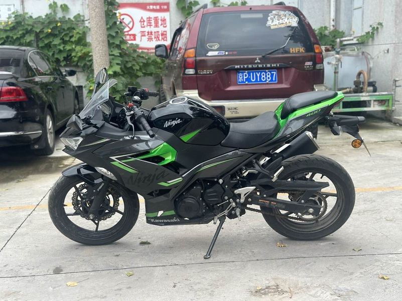 二手川崎Ninja 400