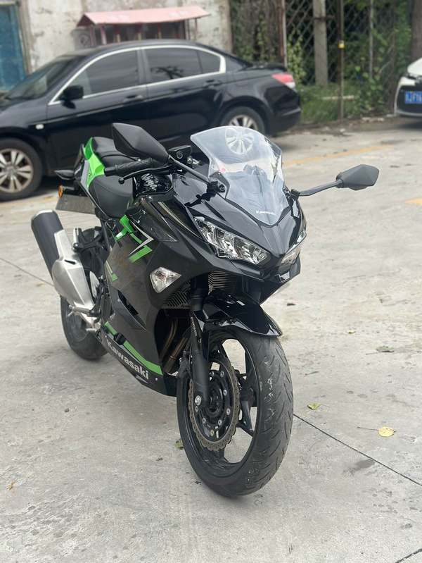 二手川崎Ninja 400