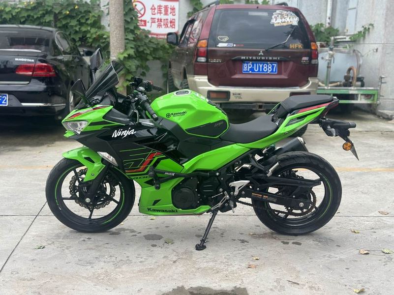 二手川崎Ninja 400
