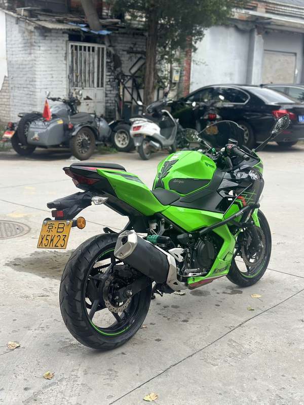 二手川崎Ninja 400