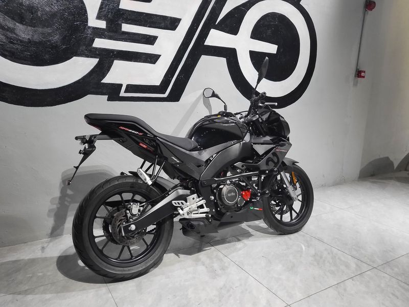二手宗申阿普利亚GPR250S