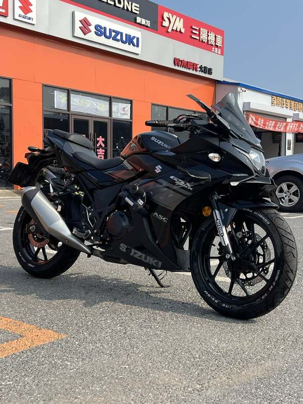 二手豪爵铃木GSX250R