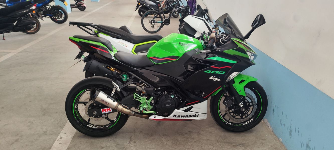 二手川崎Ninja 400