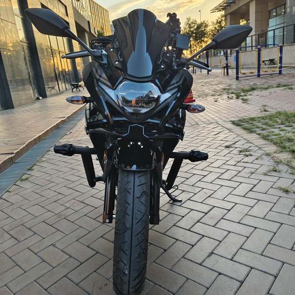 二手豪爵铃木GSX250R