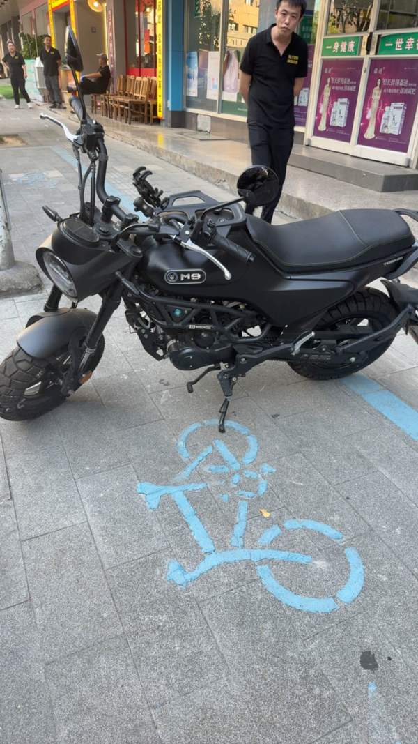 二手曼肯M9