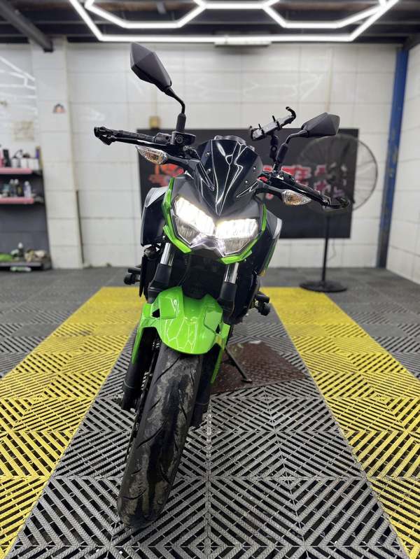 二手川崎Z400