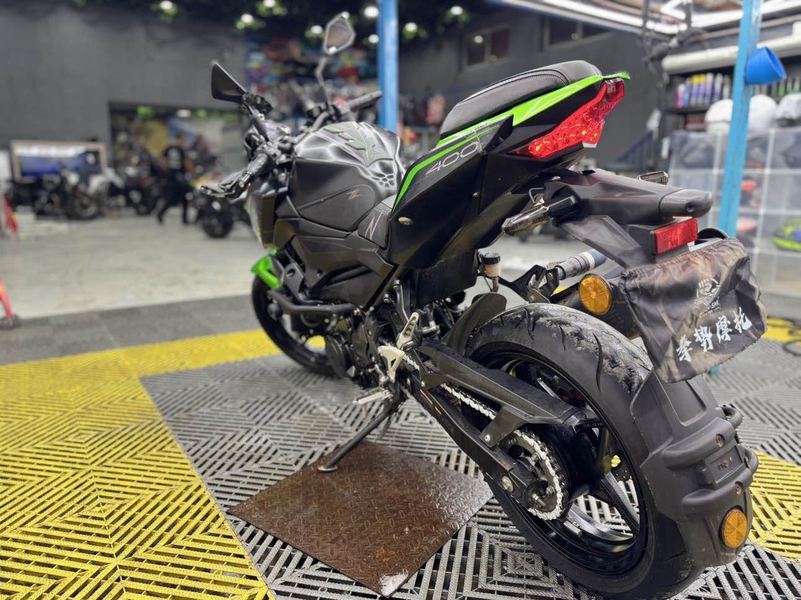 二手川崎Z400