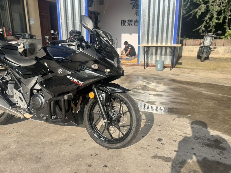 二手豪爵铃木GSX250R