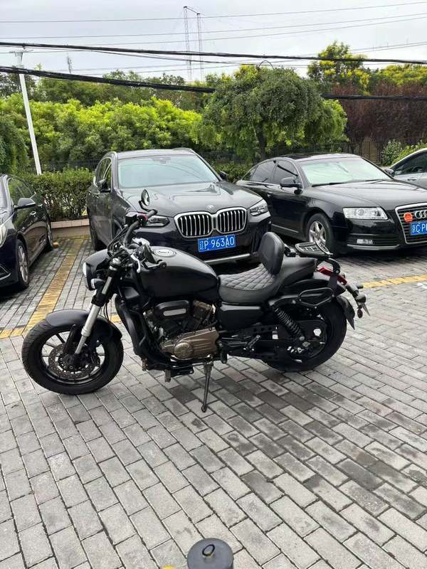 二手QJMOTOR闪300