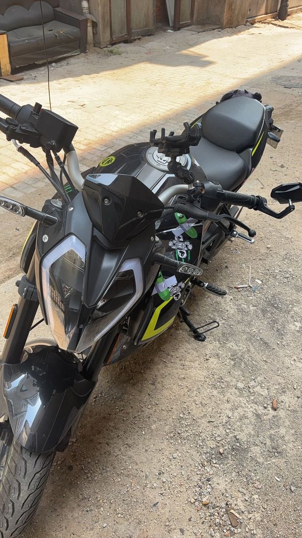 二手贝纳利小迅龙 BN150S