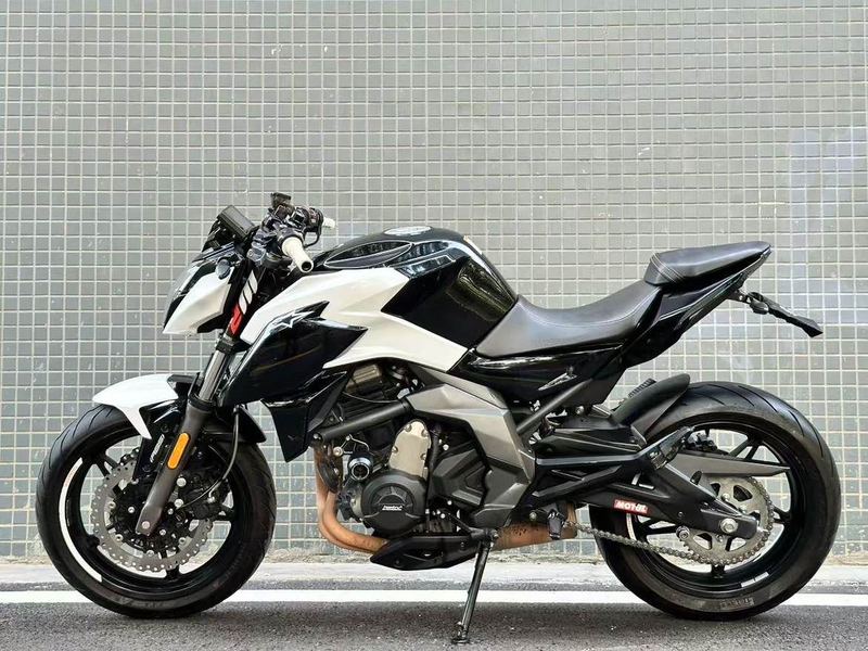 二手春风650NK