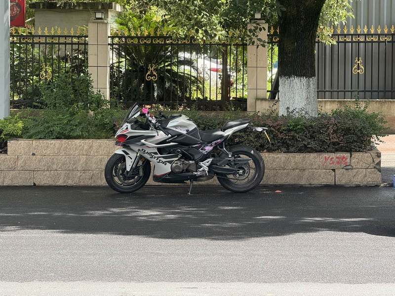 二手QJMOTOR赛550S