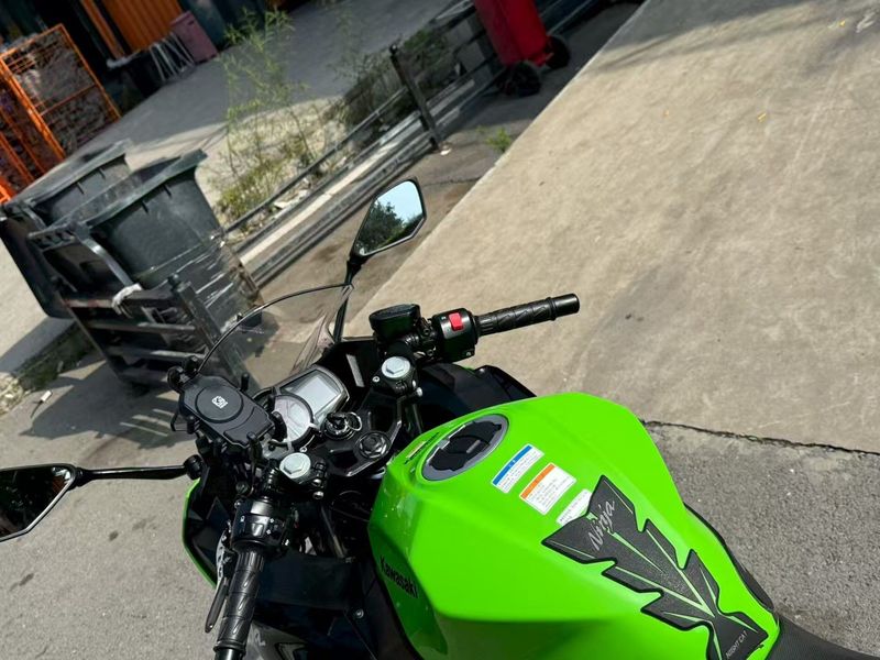 二手川崎Ninja 400