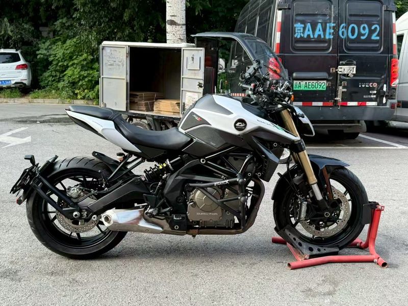 二手QJMOTOR追600