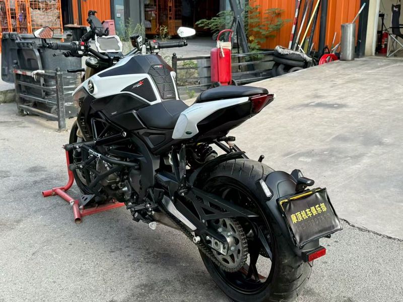 二手QJMOTOR追600