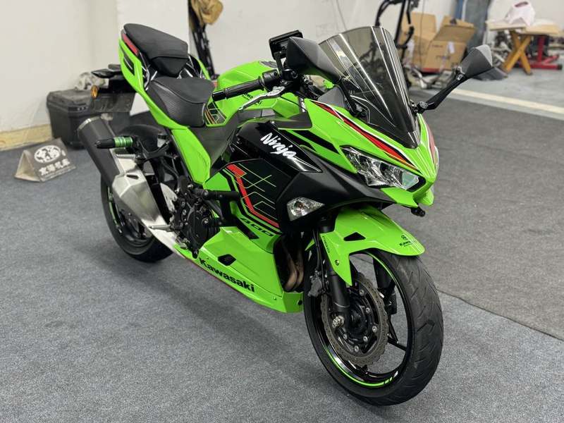 二手川崎Ninja 400