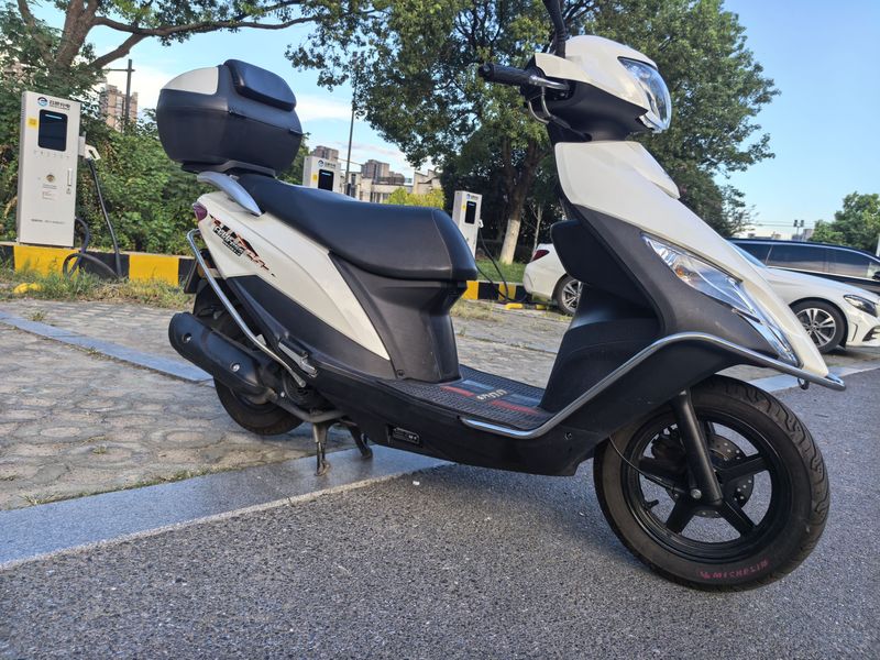 二手济南铃木优友 UU125i