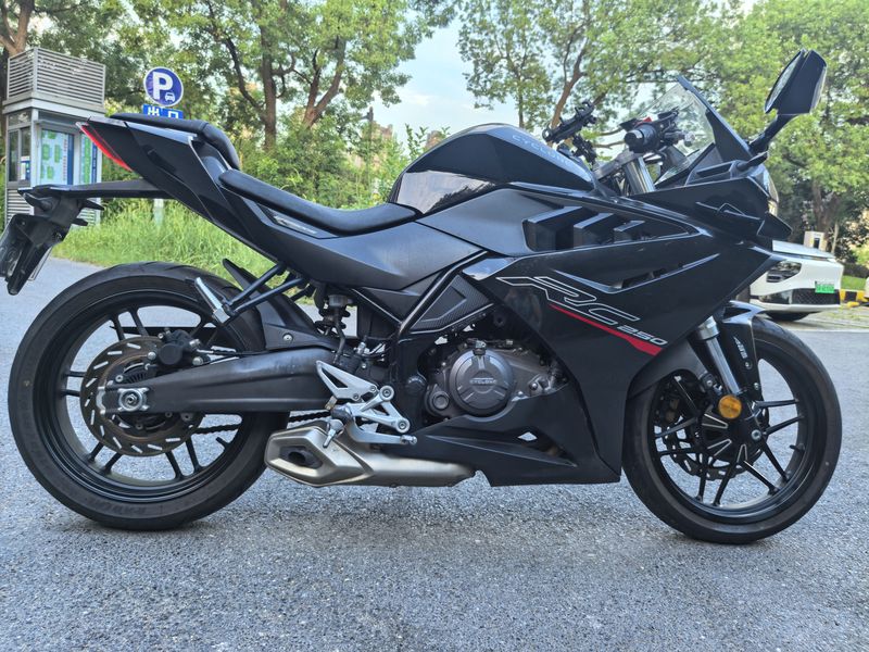 二手赛科龙RC250