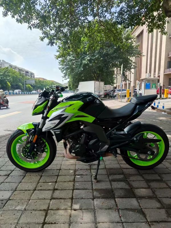 二手春风400NK