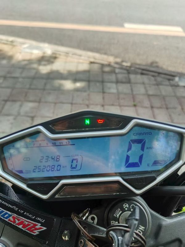二手春风400NK