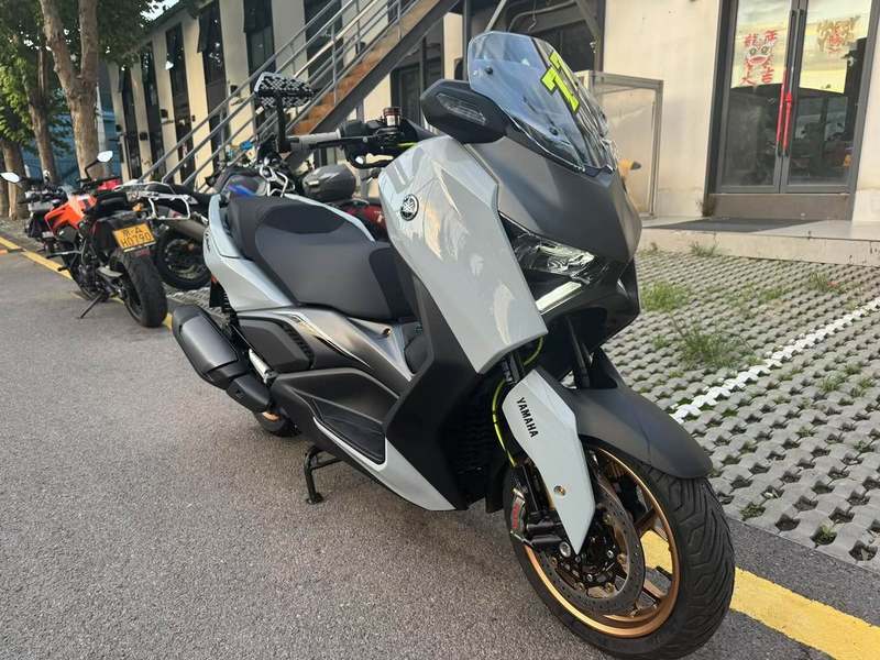 二手雅马哈XMAX