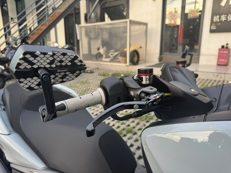 二手雅马哈XMAX