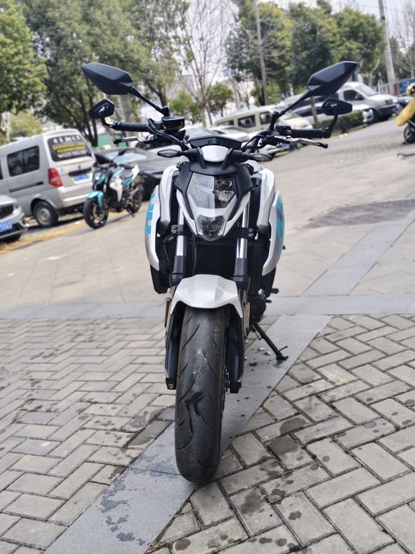 二手春风400NK