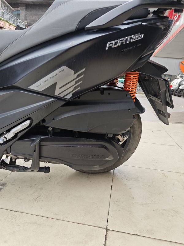 二手QJMOTOR鸿250