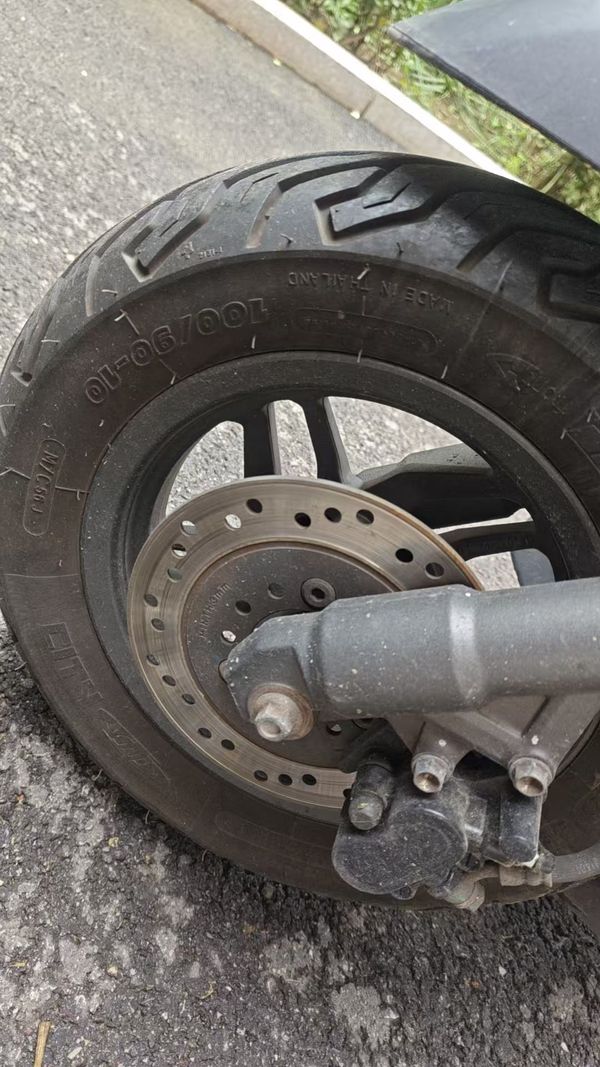 二手新大洲本田裂行 RX125Fi