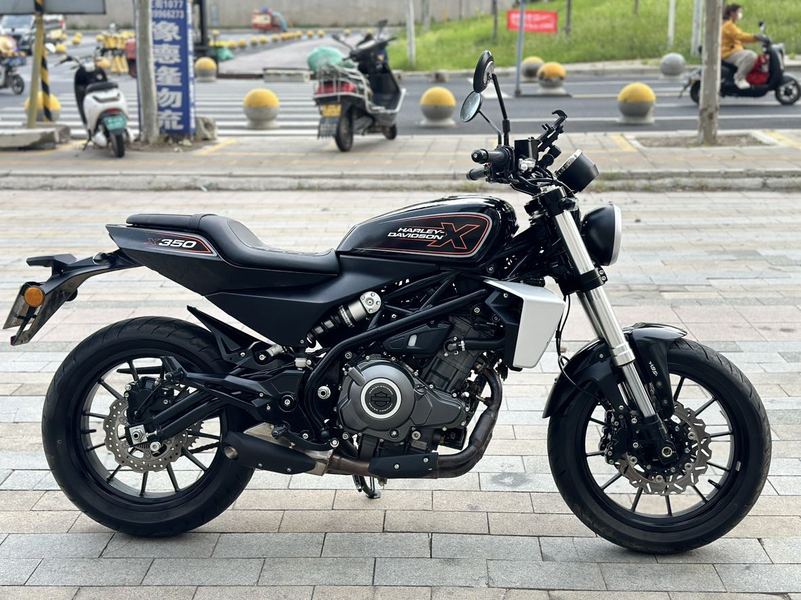 二手哈雷戴维森X 350