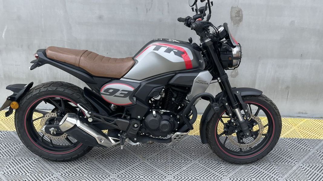 二手新大洲本田CBF190TR