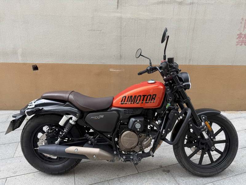 二手QJMOTOR闪250